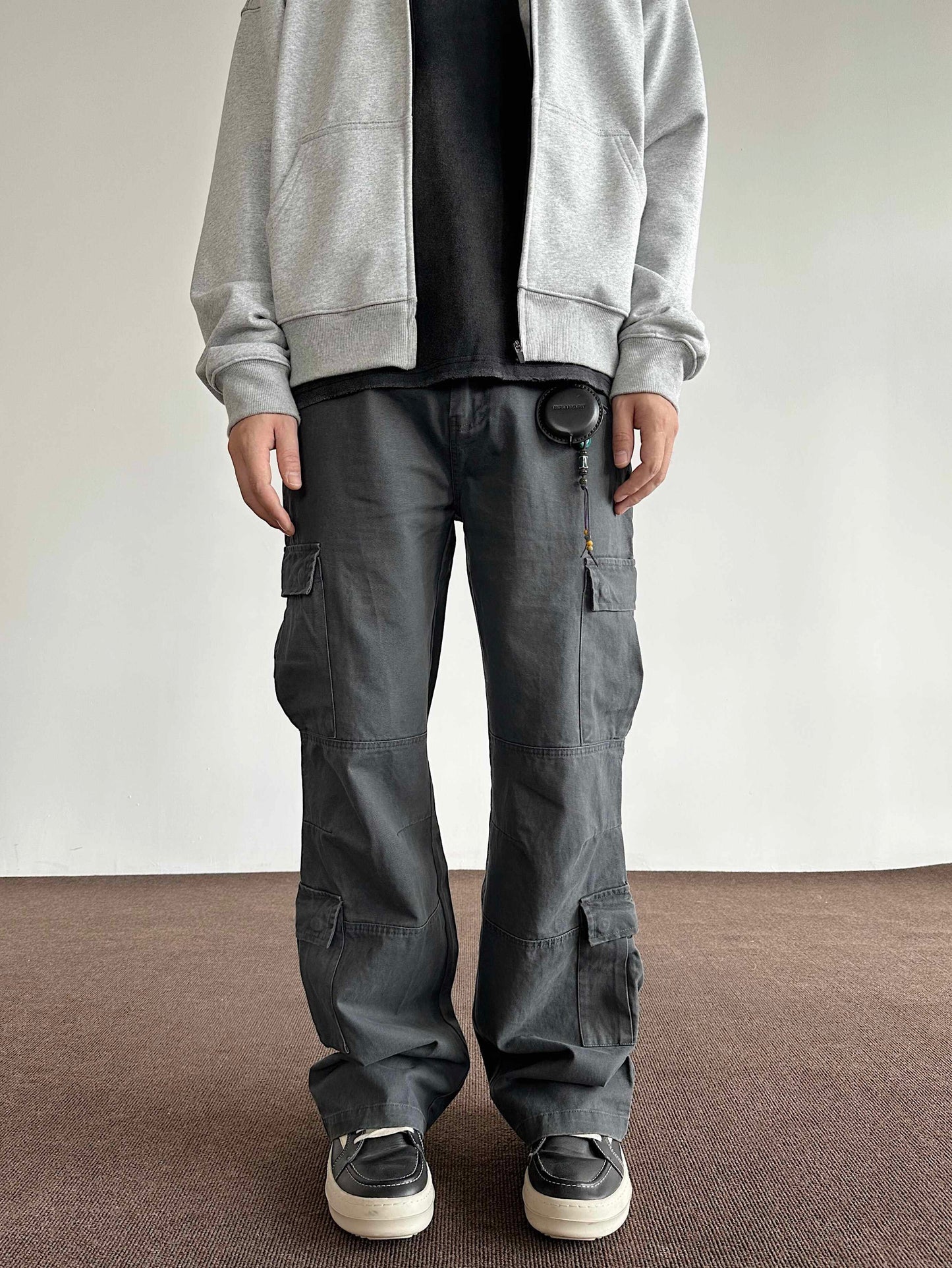 Retro Brushed Distressed Multi-pocket Loose Straight Cargo Pants