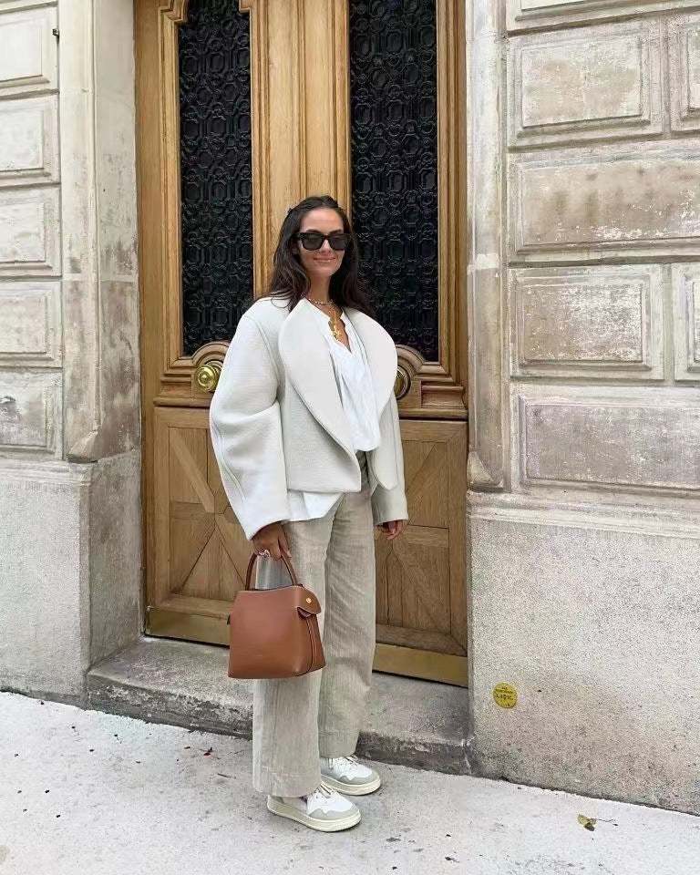 Women's White Cardigan Jacket Cardigan Design Fashion Polo Collar Plus