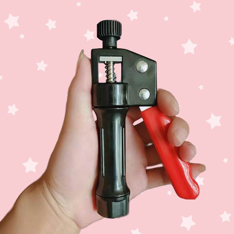 Hand-pressed soft clay squeezer decorating baking tools