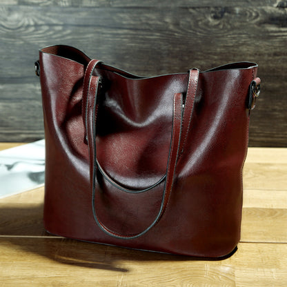 Simple Oil Wax Leather Messenger Shoulder Bags Women's High Capacity Portable Tote Bag