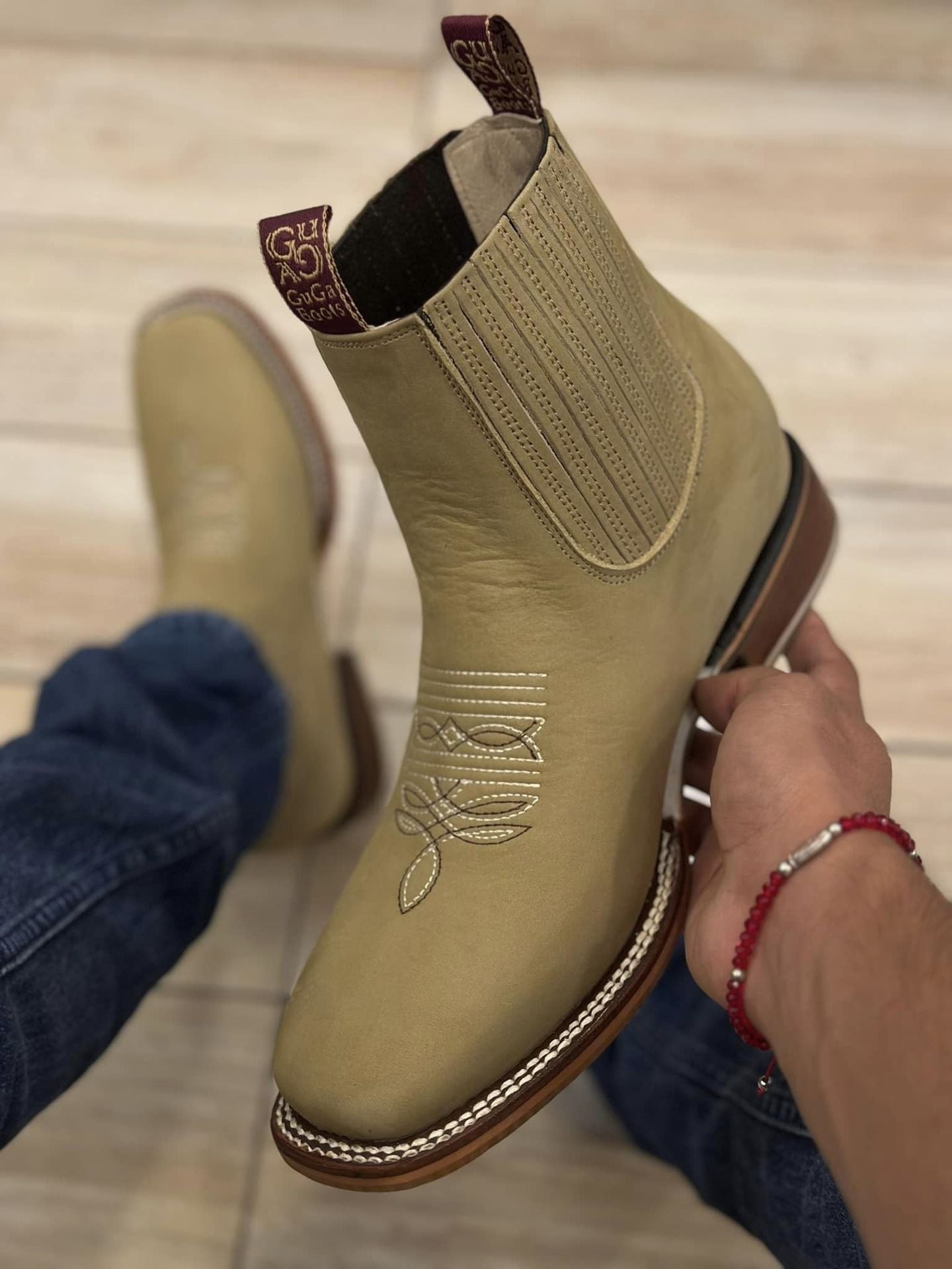 New European And American Embroidered Sleeve Chelsea Martin Boots Men's