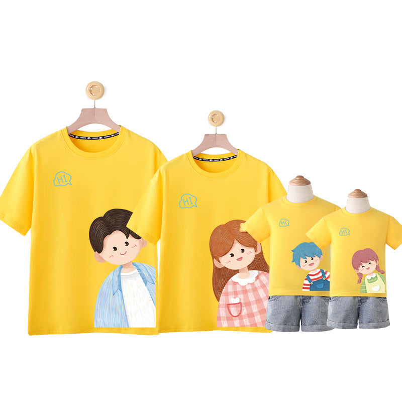 A Three Or Four Cotton Short Sleeve T-shirt Cartoon