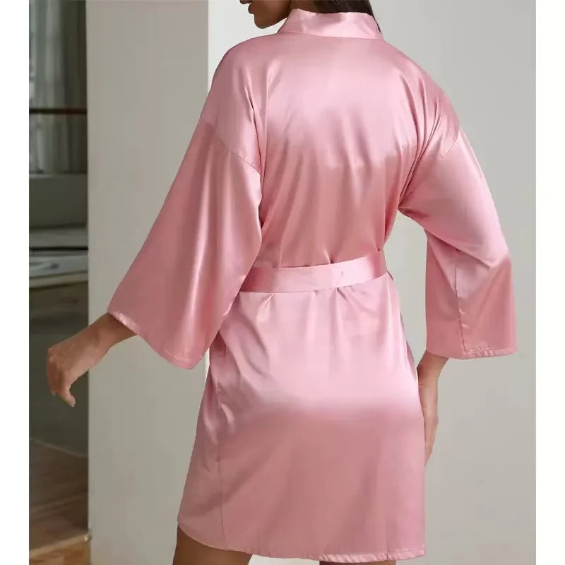Custom Satin Wedding Bridesmaid Kimono Dressing Gown Bridesmaid Robes Soft Satin & Personalized Wedding/Bachelorette Party Robes